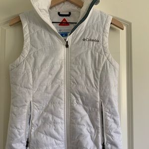 White Columbia Vest Size Xs